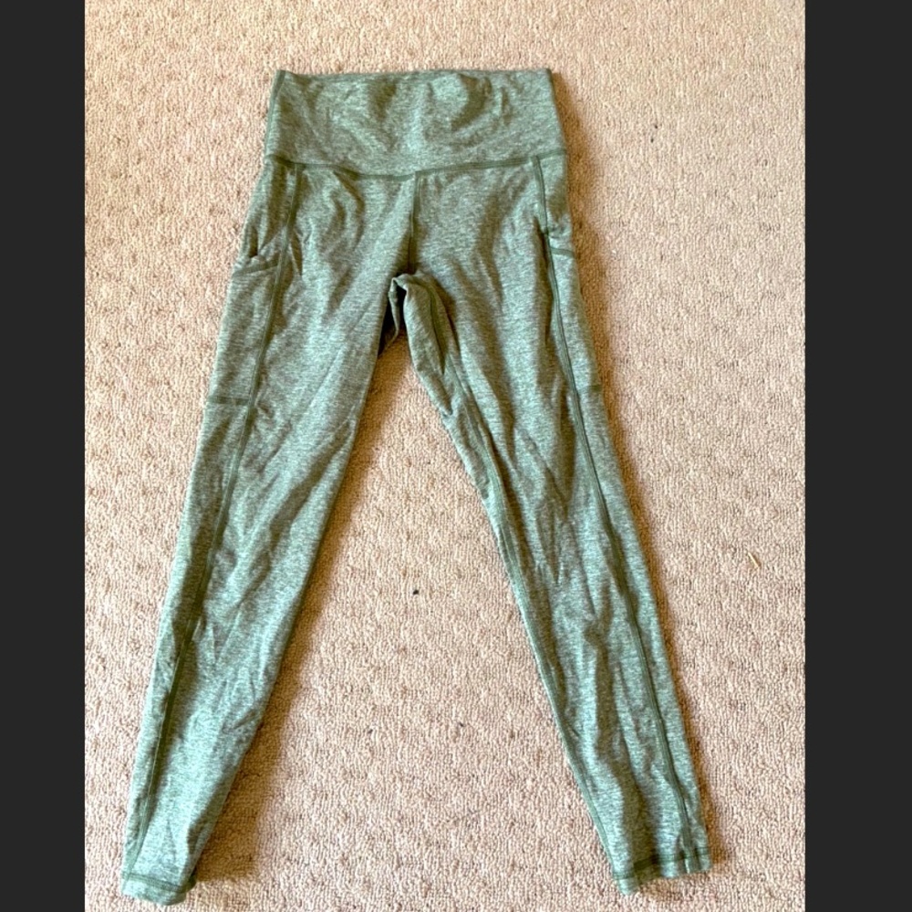Aerie high waisted green leggings with pockets